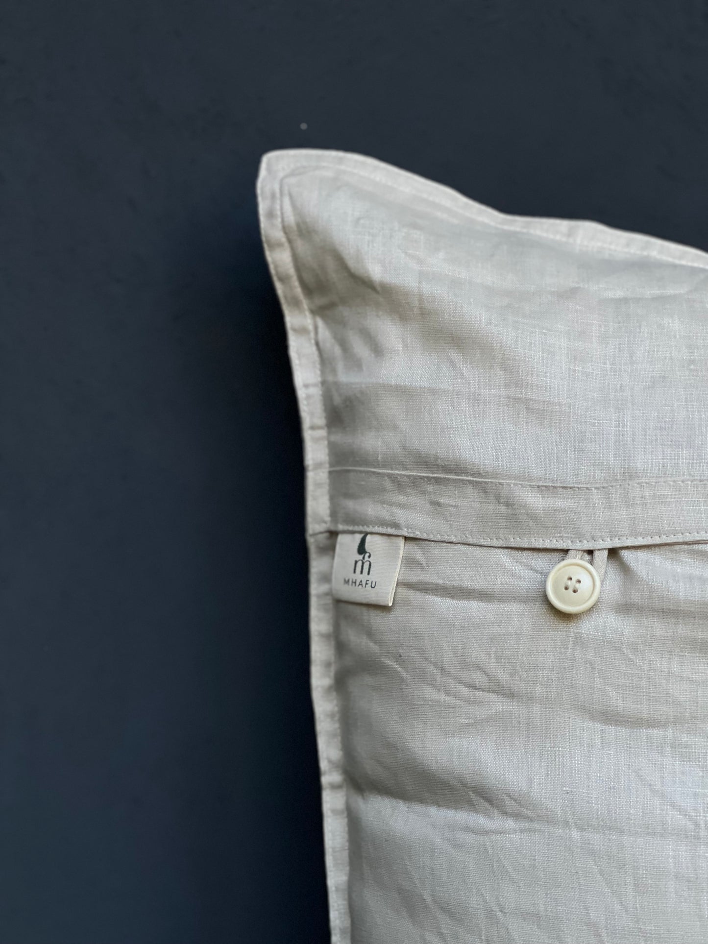 Soline Throw Cover