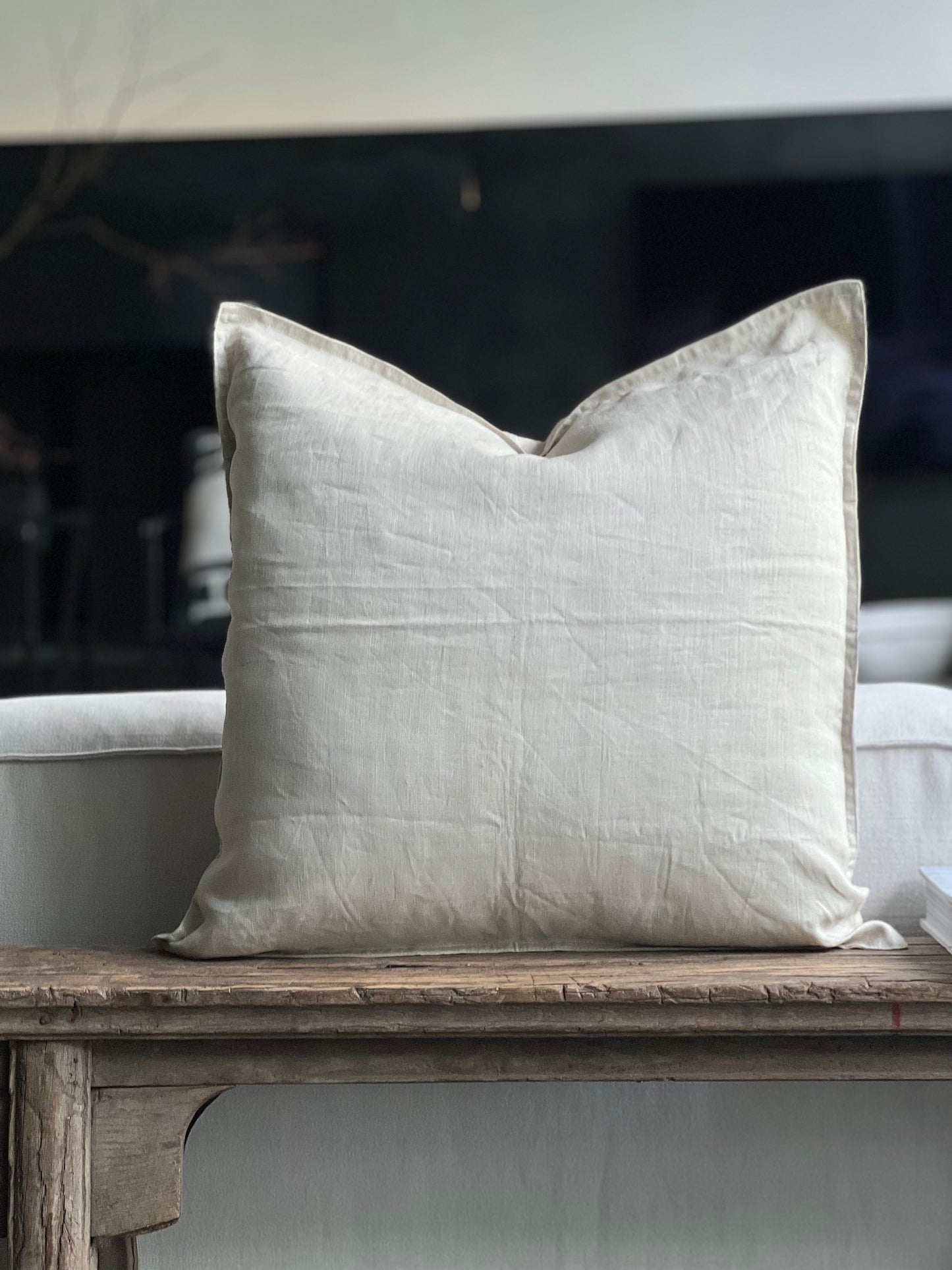 Soline Throw Cover